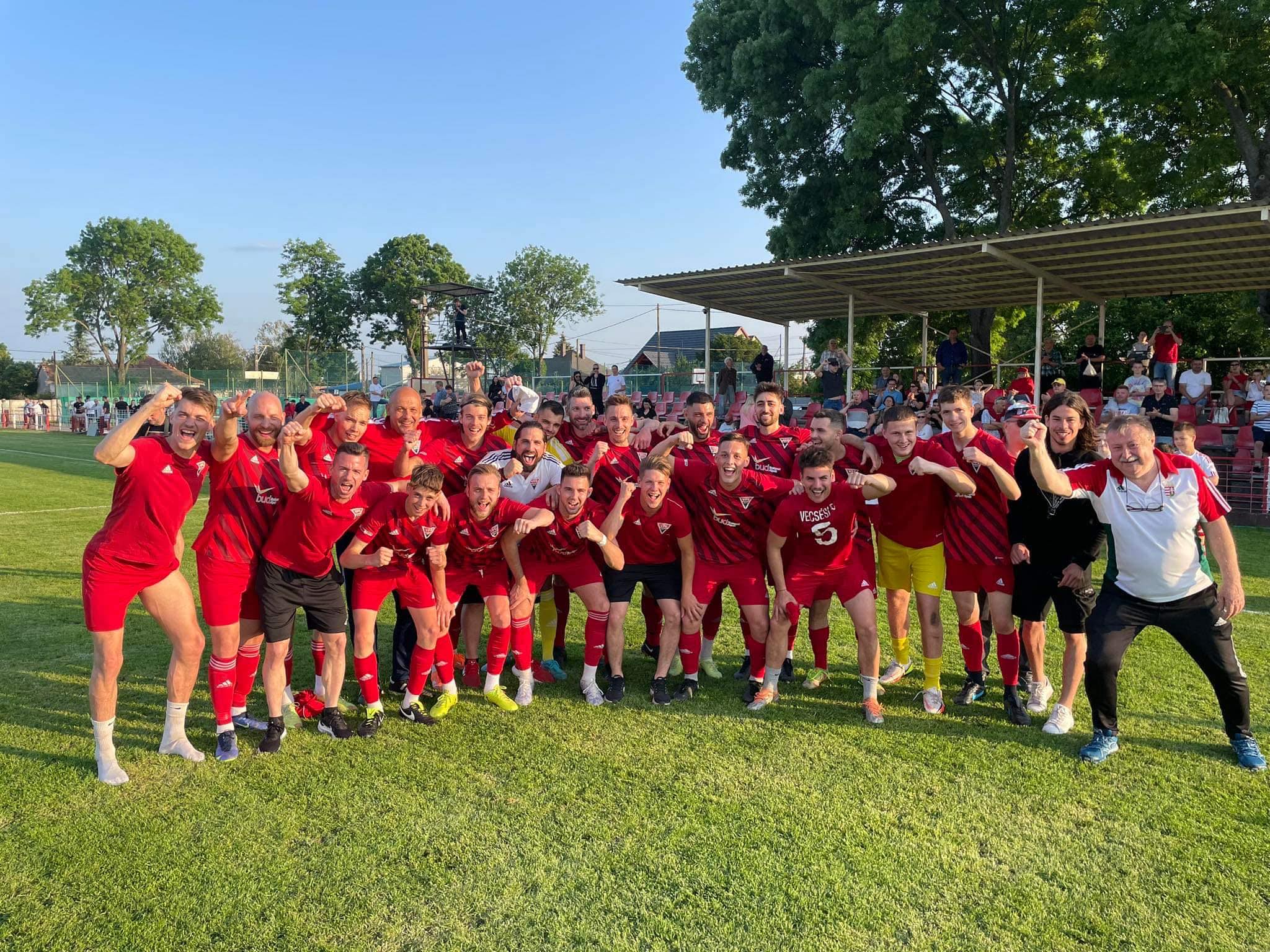 VECSÉSI FC - PILISI LK-LEGENDA SPORT 4-1